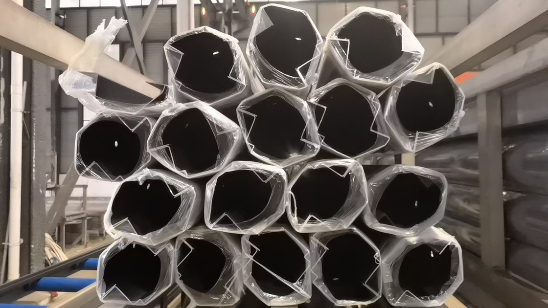 Produit pour l'usinage de tôles spéciales en aluminium pour véhicules récréatifs