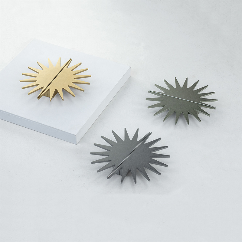 Sun d'or a formé les poignées de porte décoratives en aluminium de garde-robe de nouveauté des boutons 4.72inches de Cabinet